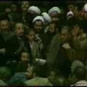 دانلود ویدئو قرائت قرآن محمد اصفهانی پس از ورود امام خمینی (ره) به میهن